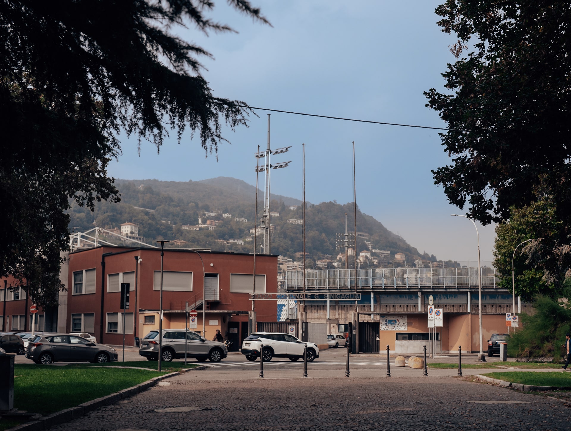 como 24-min.jpg